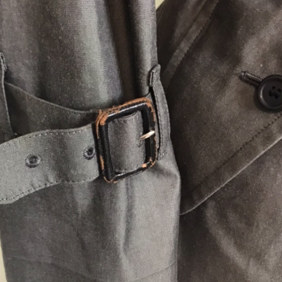 Burberry Double Breasted Grey Trench Coat 44Reg - Picture 7 of 8